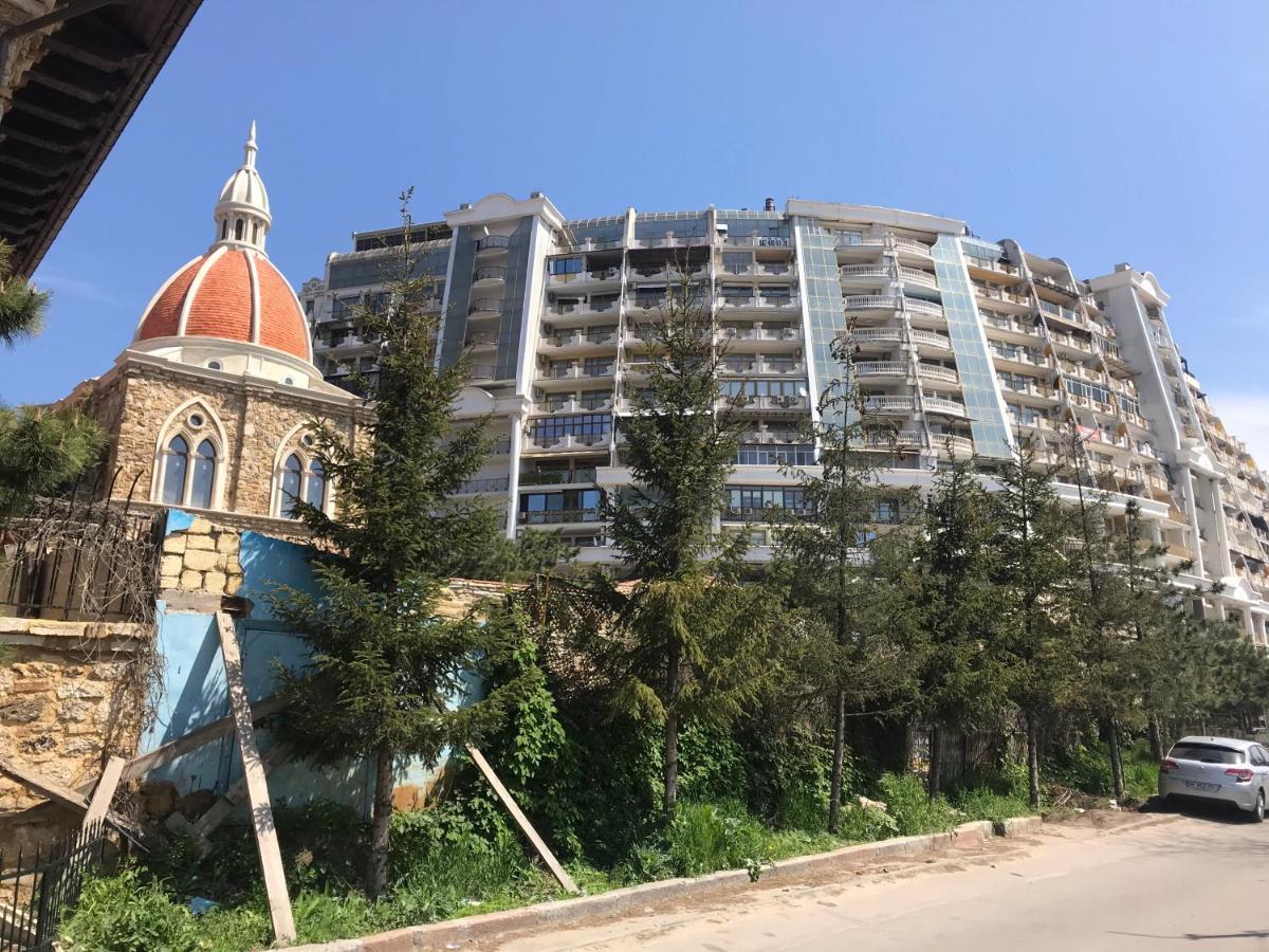 Аркадийский Дворец. Санрайз Apartment Odessa Luaran gambar