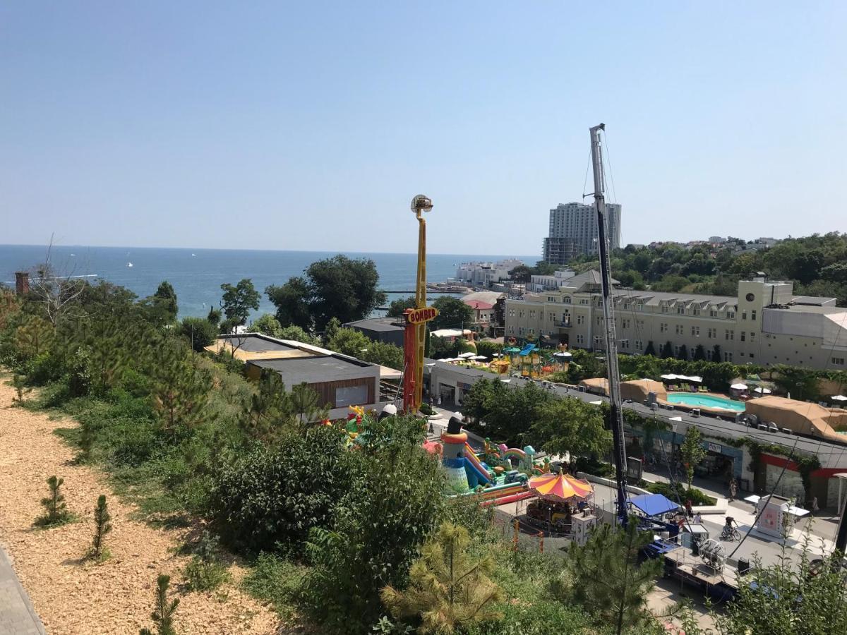 Аркадийский Дворец. Санрайз Apartment Odessa Luaran gambar